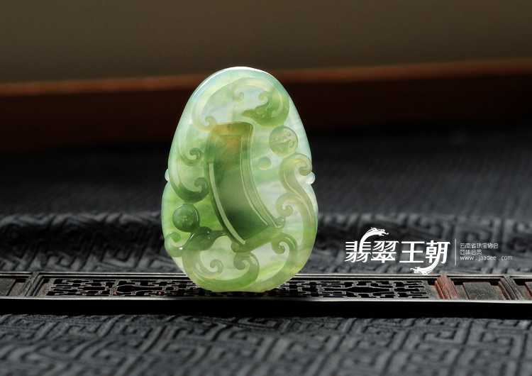 冰种飘花缅甸翡翠凤舞九天挂件