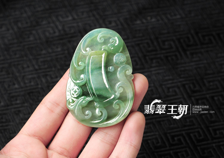 冰种飘花缅甸翡翠凤舞九天挂件