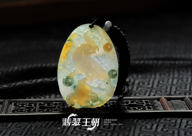 冰种黄翡飘花缅甸翡翠英明神武挂件