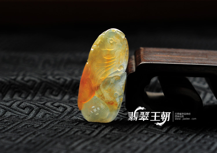 冰种黄翡缅甸翡翠英明神武挂件