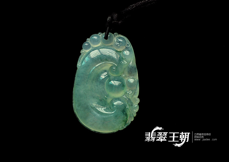 冰种飘花缅甸翡翠如意寿挂件