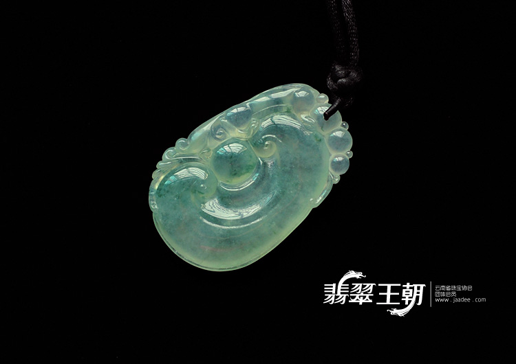 冰种飘花缅甸翡翠如意寿挂件