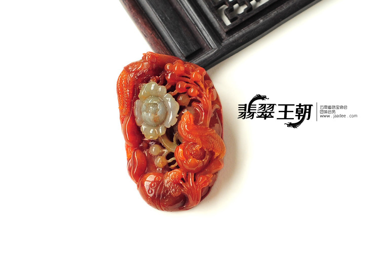 糯冰种红翡缅甸翡翠富贵双喜挂件
