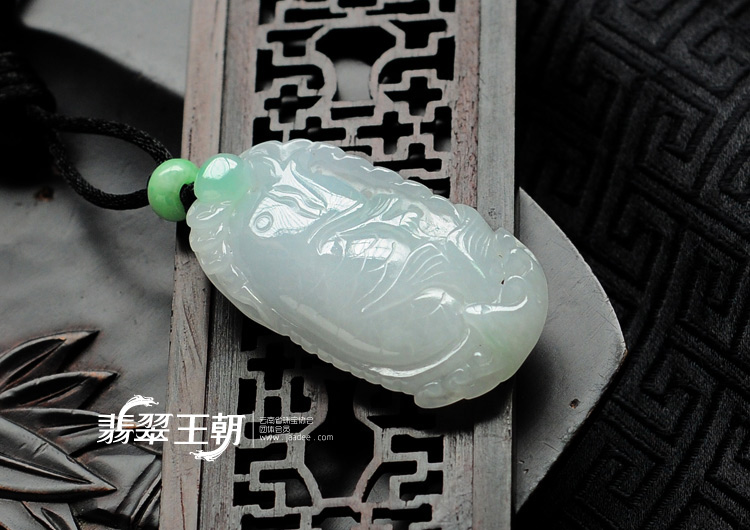 糯冰种飘翠缅甸翡翠年年有余挂件