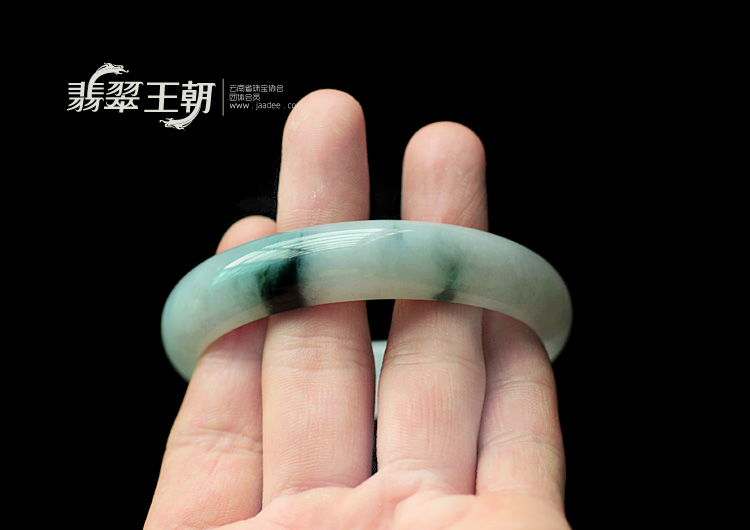 糯冰种飘蓝花缅甸翡翠手镯(58.1)