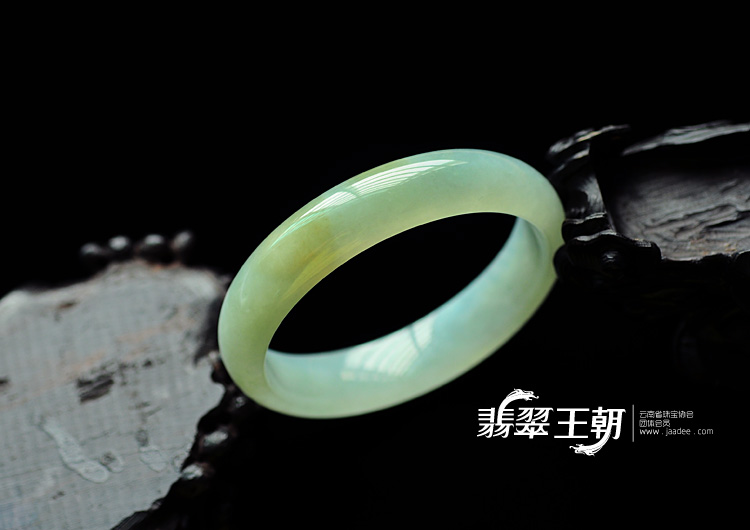 冰种晴水黄翡缅甸翡翠手镯(58.5)