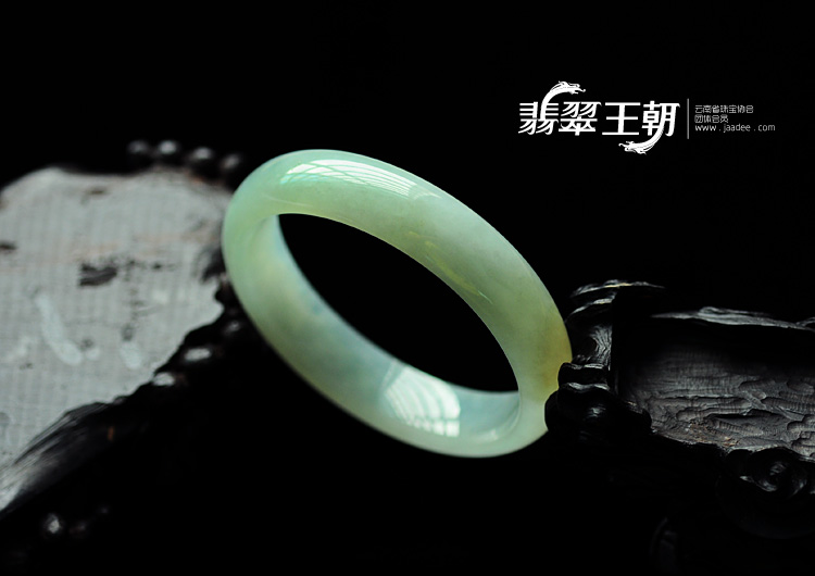 冰种晴水黄翡缅甸翡翠手镯(58.5)