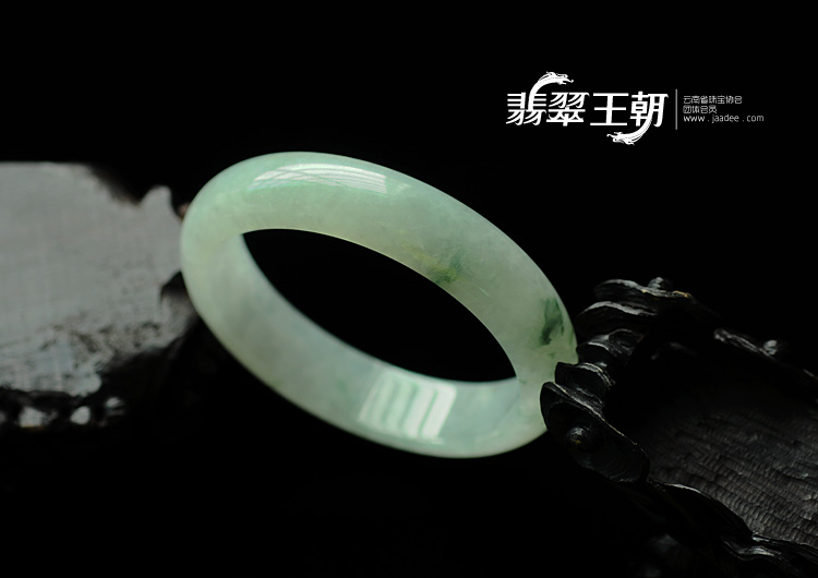 冰种飘花缅甸翡翠手镯(59.4)