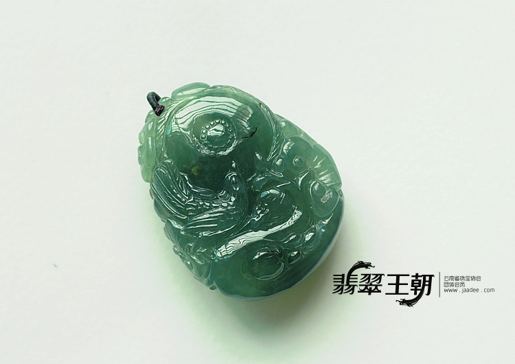 冰种油青缅甸翡翠花开富贵挂件