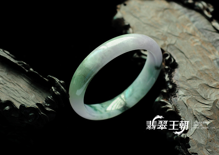 糯冰种紫罗兰飘花缅甸翡翠手镯(58.3)