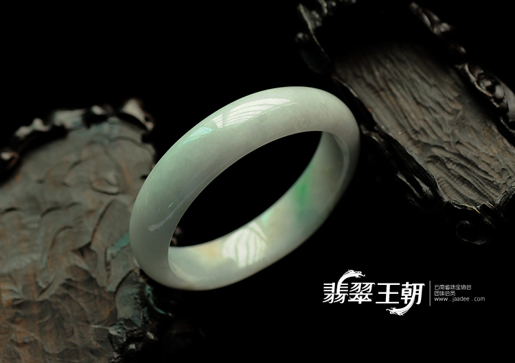 糯冰种紫罗兰飘翠缅甸翡翠手镯(57.4)