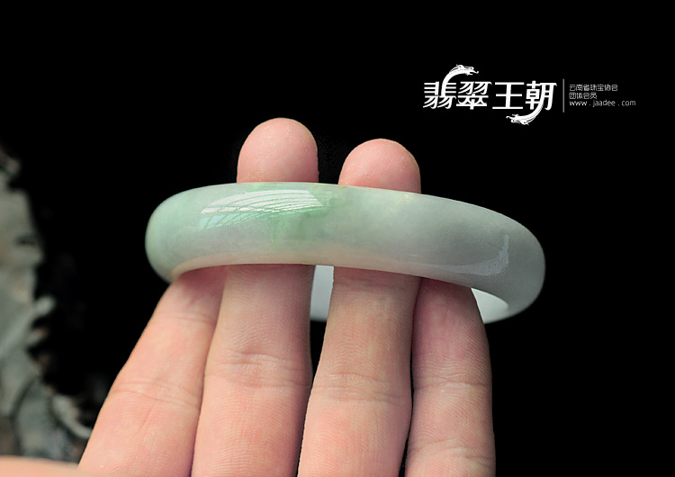 糯冰种淡紫罗兰青色缅甸翡翠手镯(56.7)