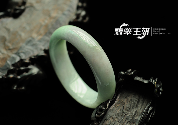糯冰种淡紫罗兰青色缅甸翡翠手镯(57.5)