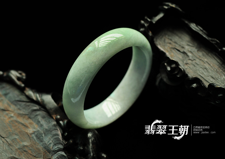 糯冰种淡紫罗兰青色缅甸翡翠手镯(57.5)