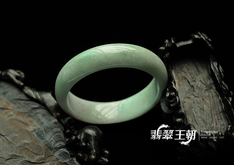 糯冰种淡紫罗兰青色缅甸翡翠手镯(57.5)