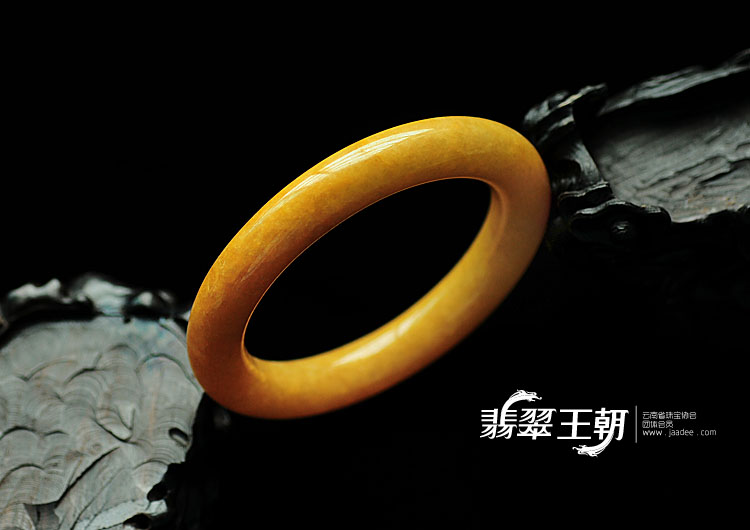 细糯种黄翡缅甸翡翠手镯(53.1)