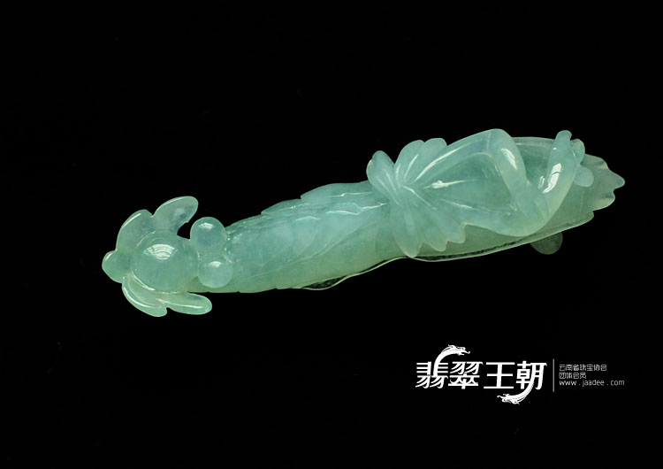 冰种晴水缅甸翡翠大侠挂件