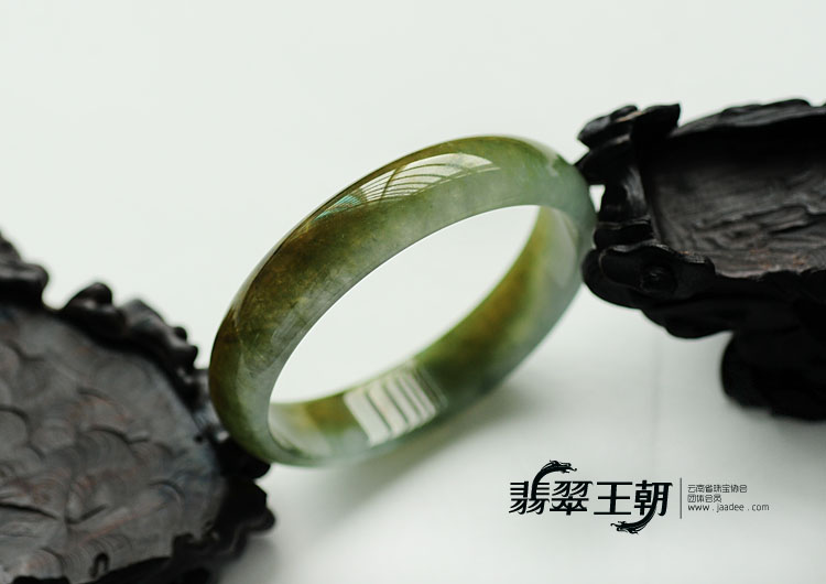 冰种黄翡缅甸翡翠手镯(57.4)