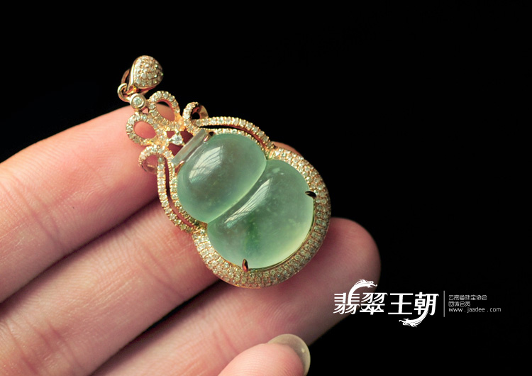 冰种晴水飘花缅甸翡翠包玫瑰金葫芦挂件(真钻)