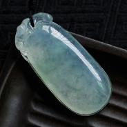 冰种晴水缅甸翡翠福瓜挂件