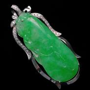 冰种阳绿满绿缅甸翡翠镶白金福瓜挂件（真钻）