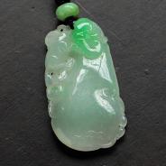 糯冰种飘翠缅甸翡翠福瓜挂件