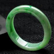 糯冰种飘翠缅甸翡翠手镯(58.3)