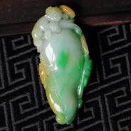 糯冰种黄加绿缅甸翡翠福瓜挂件