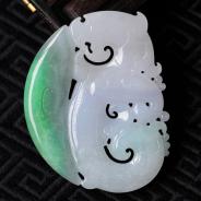 糯冰种翠色缅甸翡翠仿古龙挂件
