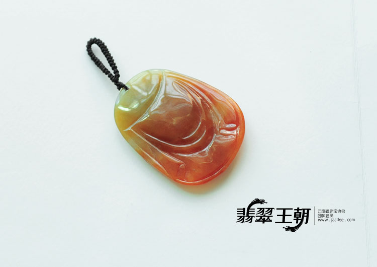 糯冰种红黄翡缅甸翡翠关公头挂件