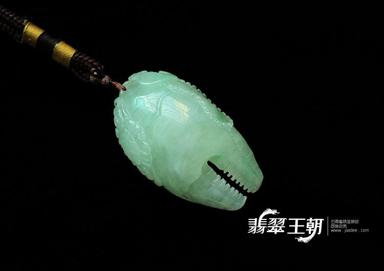 冰种飘花缅甸翡翠一斩天下挂件