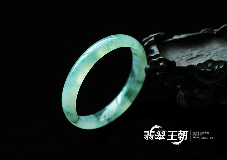 冰种飘花缅甸翡翠手镯(55.5)