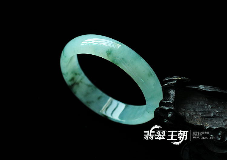 冰种飘花缅甸翡翠手镯(55.9)