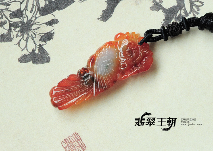 糯冰种红翡缅甸翡翠英明神武挂件