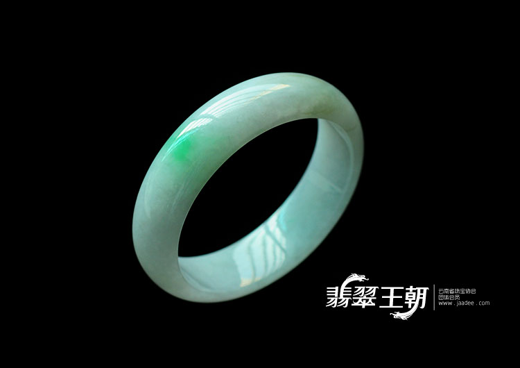 糯冰种飘翠缅甸翡翠手镯(51.8)