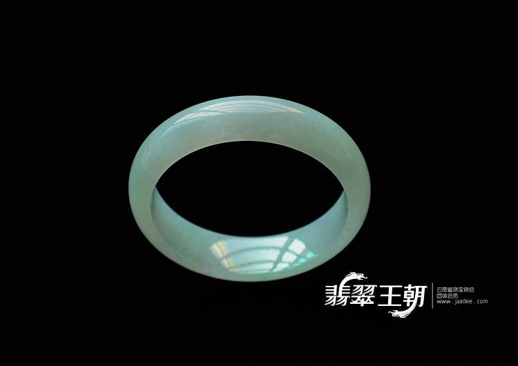 冰种飘翠缅甸翡翠手镯(55.3)