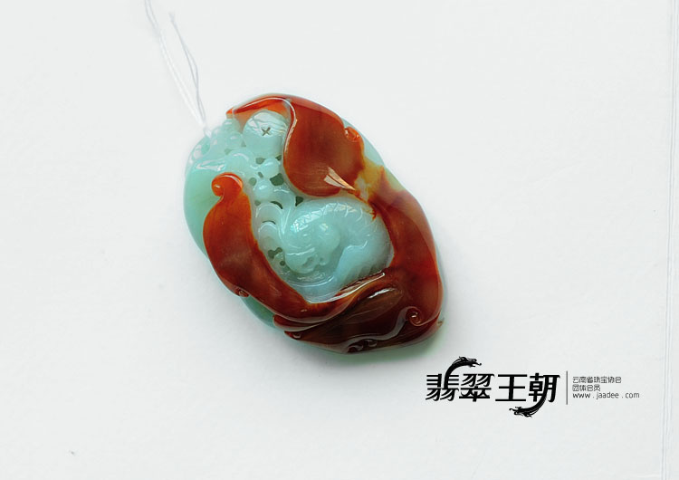 糯冰种红翡缅甸翡翠英明神武挂件