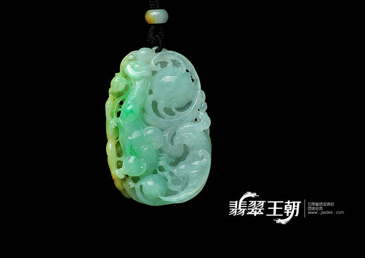 冰种三彩缅甸翡翠丹凤朝阳挂件
