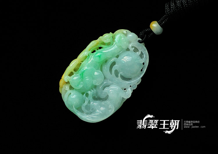 冰种三彩缅甸翡翠丹凤朝阳挂件