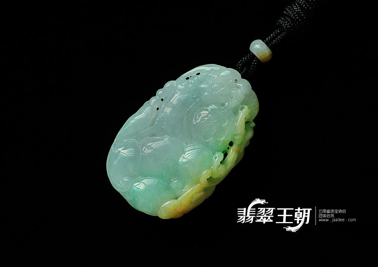 冰种三彩缅甸翡翠丹凤朝阳挂件