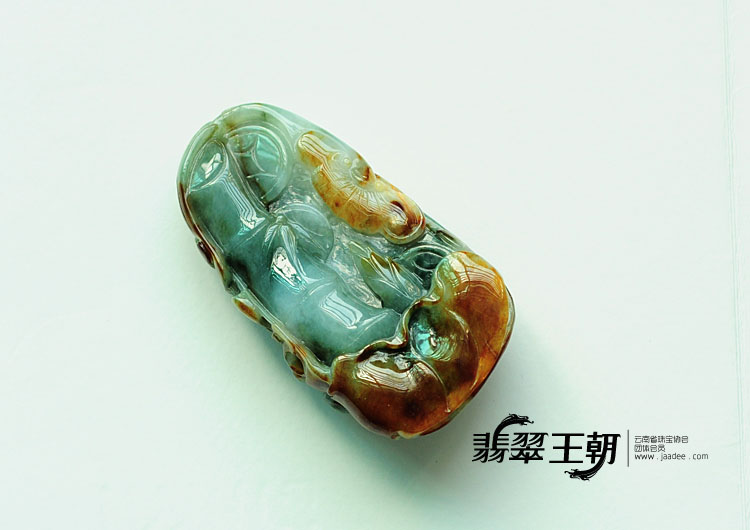 (超值推荐)糯冰种黄翡缅甸翡翠望子成龙挂件