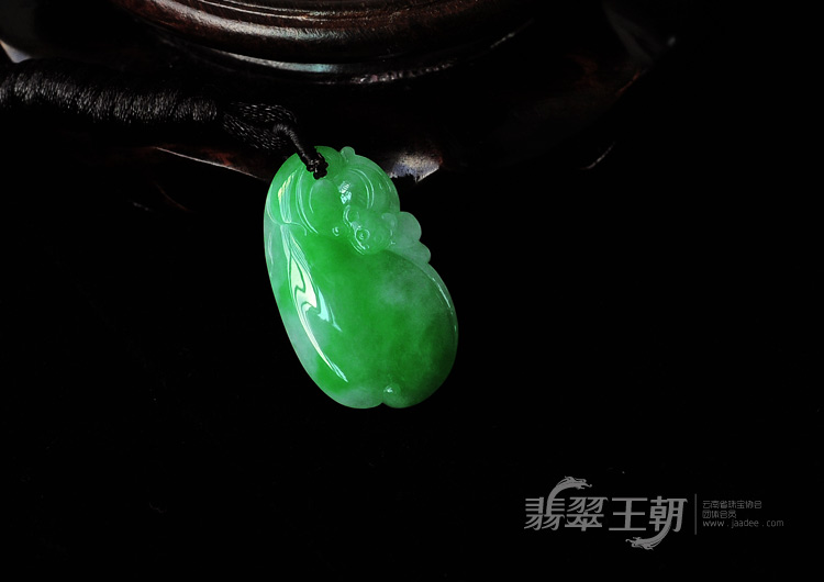 糯冰种翠色缅甸翡翠如意寿挂件