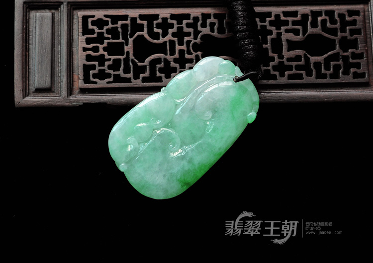 冰种翠色缅甸翡翠福禄寿挂件