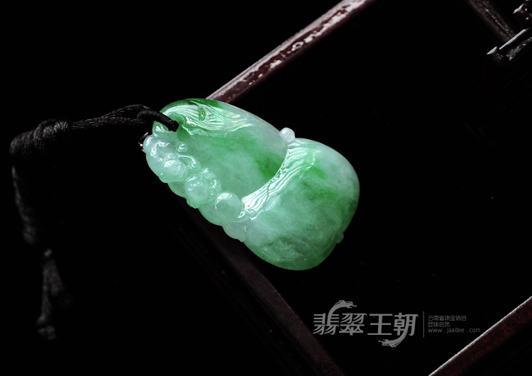 冰种翠色缅甸翡翠福禄寿挂件