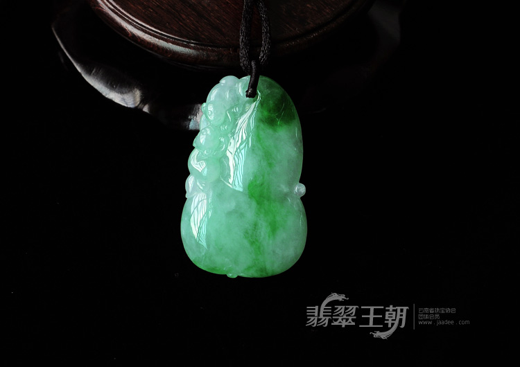 冰种翠色缅甸翡翠福禄寿挂件