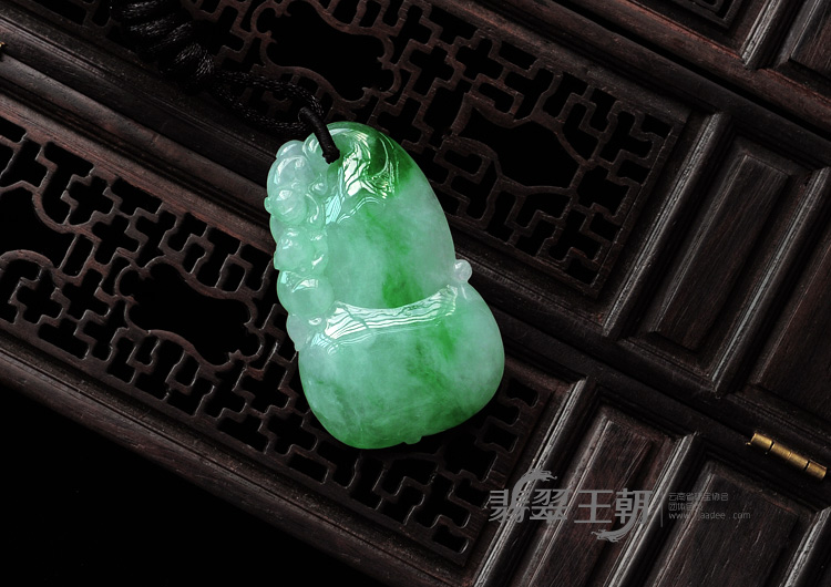 冰种翠色缅甸翡翠福禄寿挂件