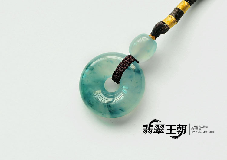 冰种飘花缅甸翡翠平安扣挂件