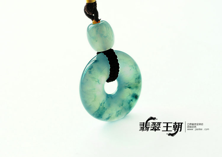 冰种飘花缅甸翡翠平安扣挂件