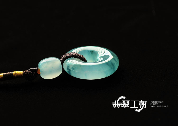 冰种飘花缅甸翡翠平安扣挂件