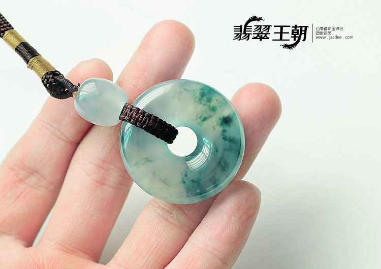 冰种飘花缅甸翡翠平安扣挂件
